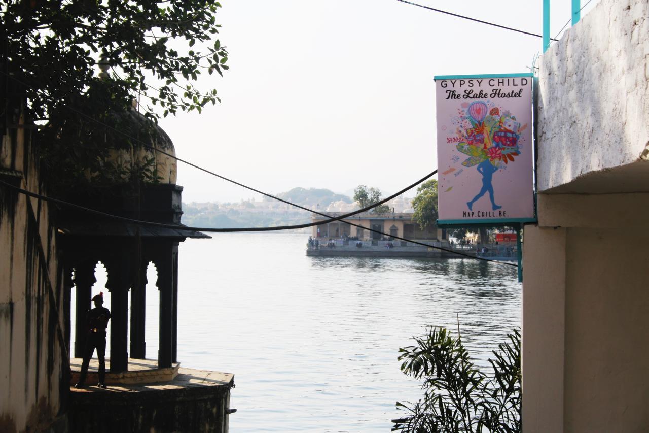 Gypsy Child Lake Hostel Udaipur Exterior foto